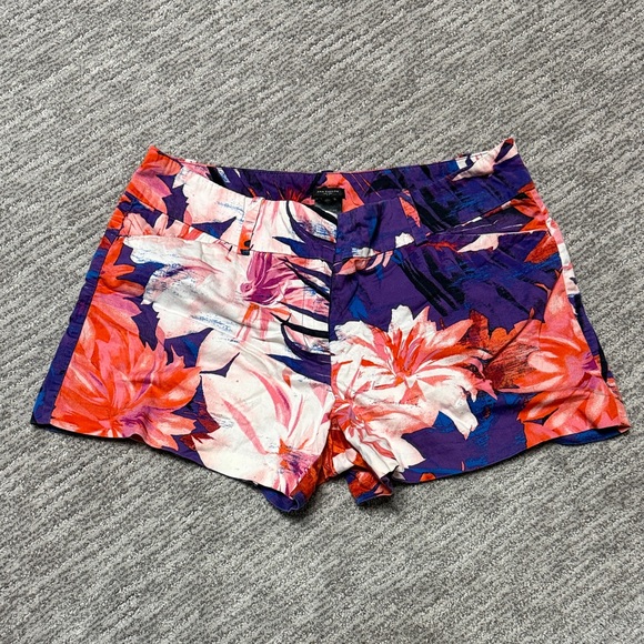 Ann Taylor Pants - Ann Taylor Tropical Floral Shorts